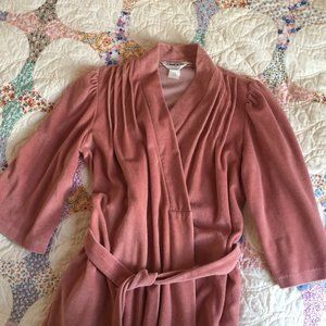 Vintage pink dressing gown robe